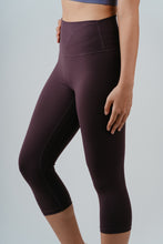 Load image into Gallery viewer, Limitless Crop Tights (Plum)