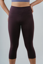 Load image into Gallery viewer, Limitless Crop Tights (Plum)