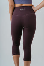 Load image into Gallery viewer, Limitless Crop Tights (Plum)