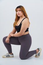 Load image into Gallery viewer, Up and at 'em Longline Bra (Onyx)